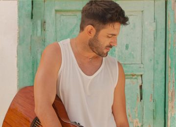Γιώργος Λιβάνης – «Θέλω Κι Άλλα» | Το νέο τραγούδι & το καλοκαιρινό video από την Ύδρα!